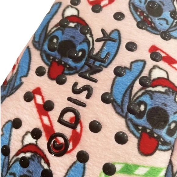 Disney Lilo & Stitch Women’s Slippers M 7-9 Pink Sherpa Lined Non Slip Holiday - Picture 6 of 6
